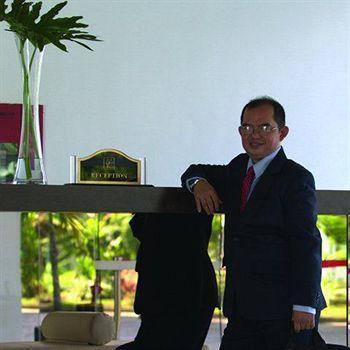 Ciriaco Hotel And Resort Calbayog Exterior photo