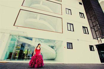 Ciriaco Hotel And Resort Calbayog Exterior photo